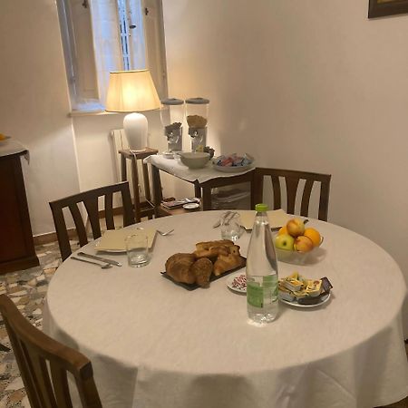 Locanda Il Pino San Gimignano Exteriör bild