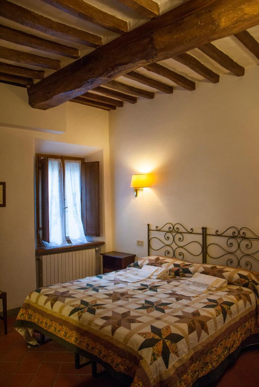 Locanda Il Pino San Gimignano Exteriör bild